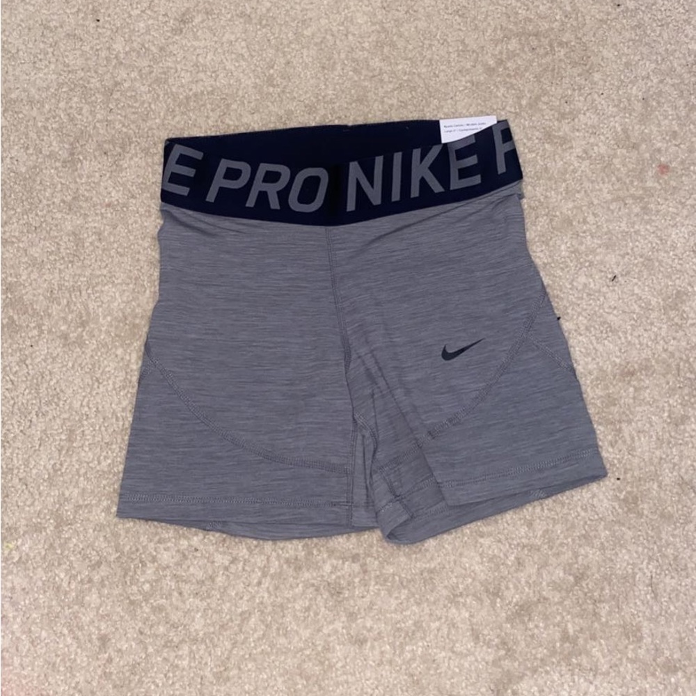 Nike pros